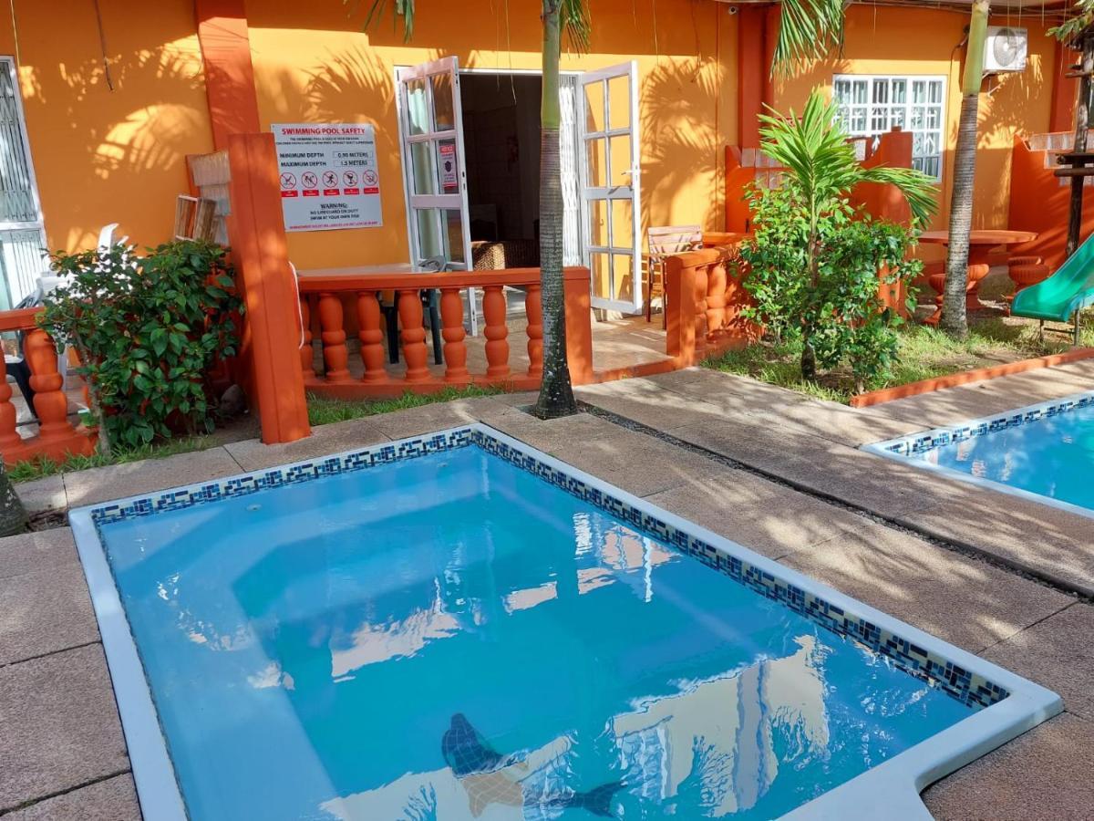 Beau Vallon Villa Self Catering With Pool Exterior photo