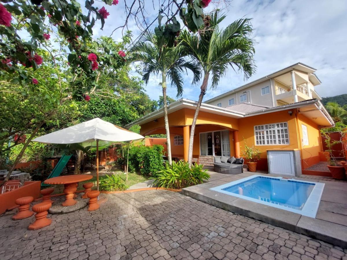 Beau Vallon Villa Self Catering With Pool Exterior photo