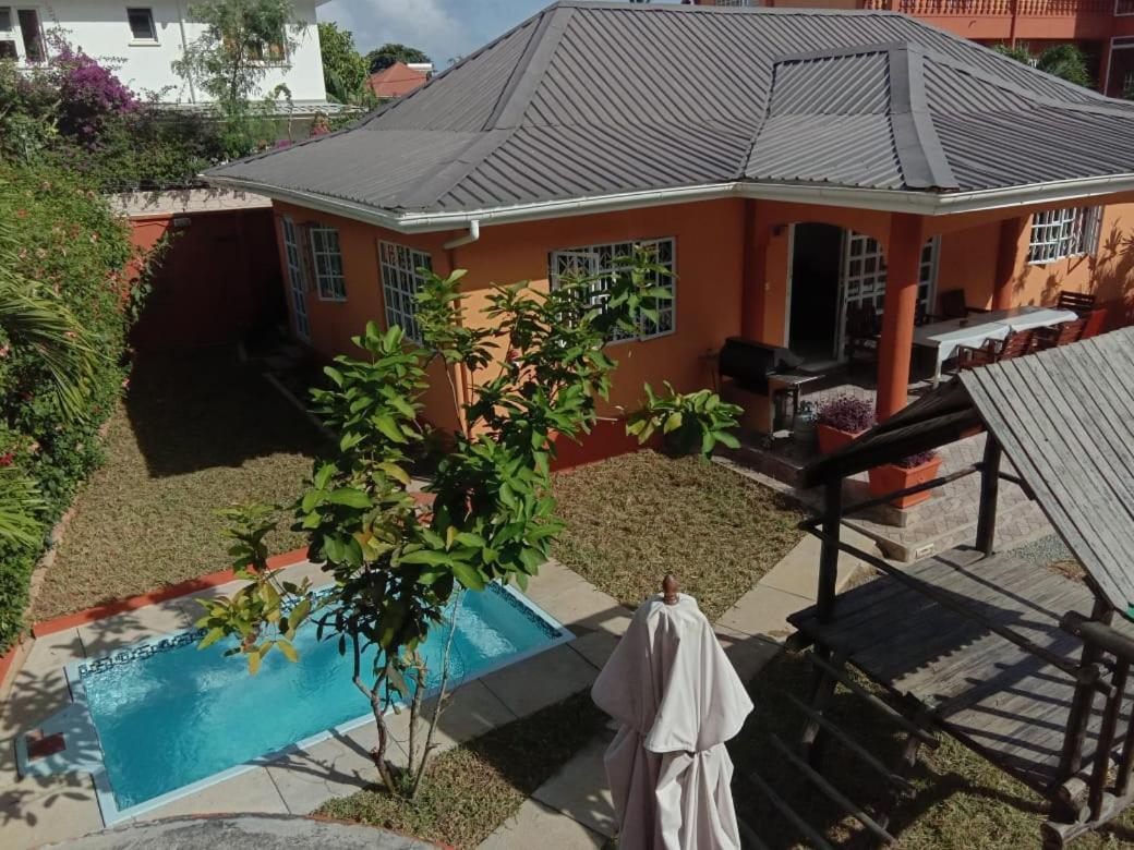 Beau Vallon Villa Self Catering With Pool Exterior photo